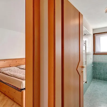 Apartament Vago *